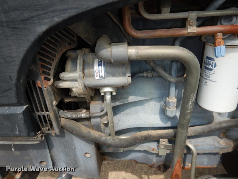 image for item DJ6775 2001 New Holland TS100  tractor