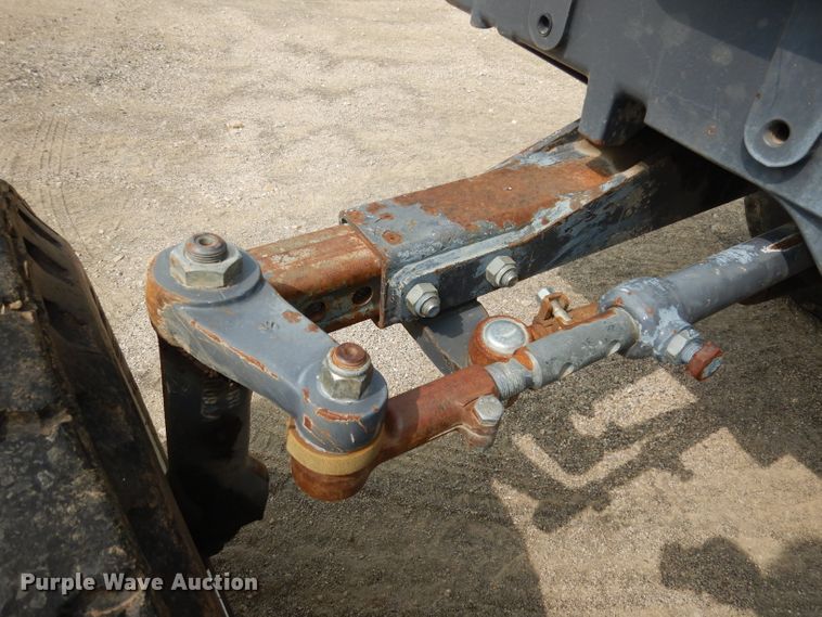 image for item DJ6775 2001 New Holland TS100  tractor