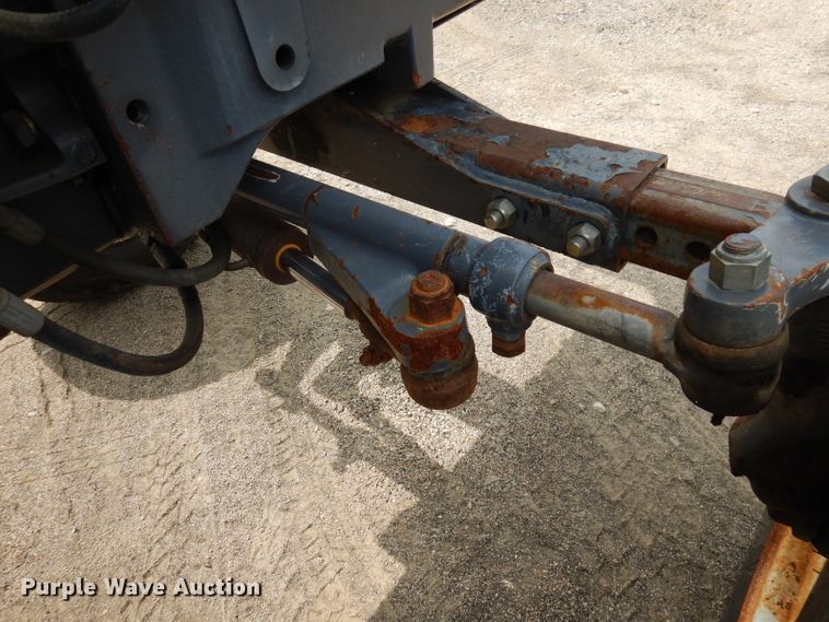 image for item DJ6775 2001 New Holland TS100  tractor