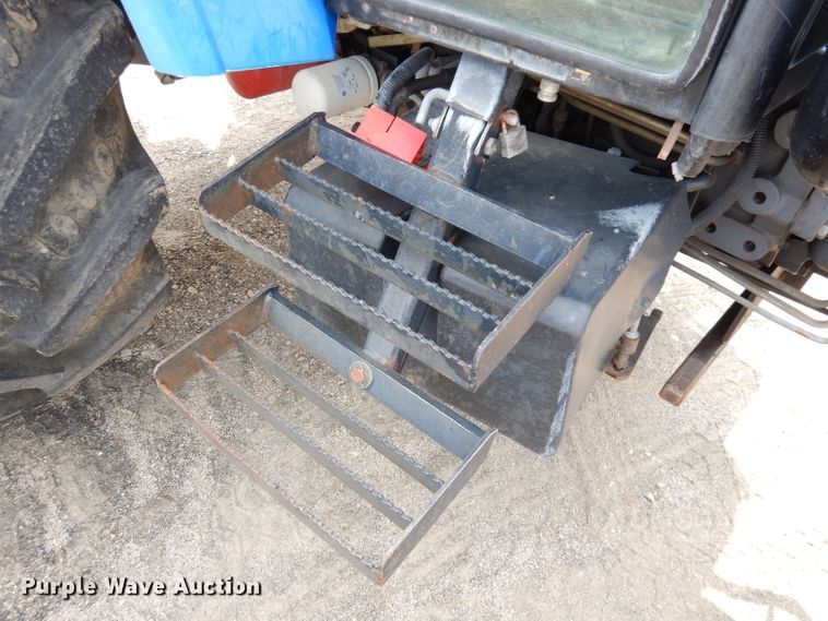 image for item DJ6775 2001 New Holland TS100  tractor