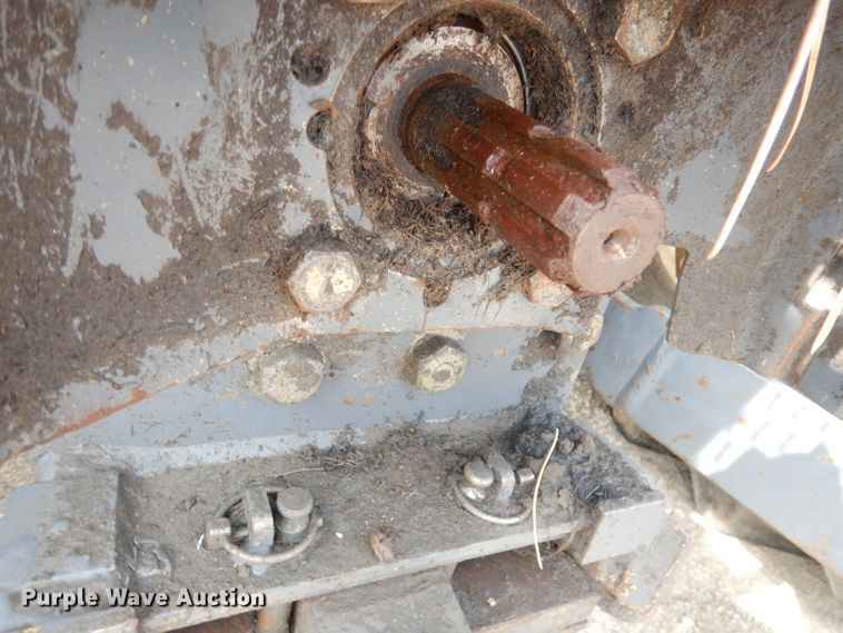 image for item DJ6775 2001 New Holland TS100  tractor