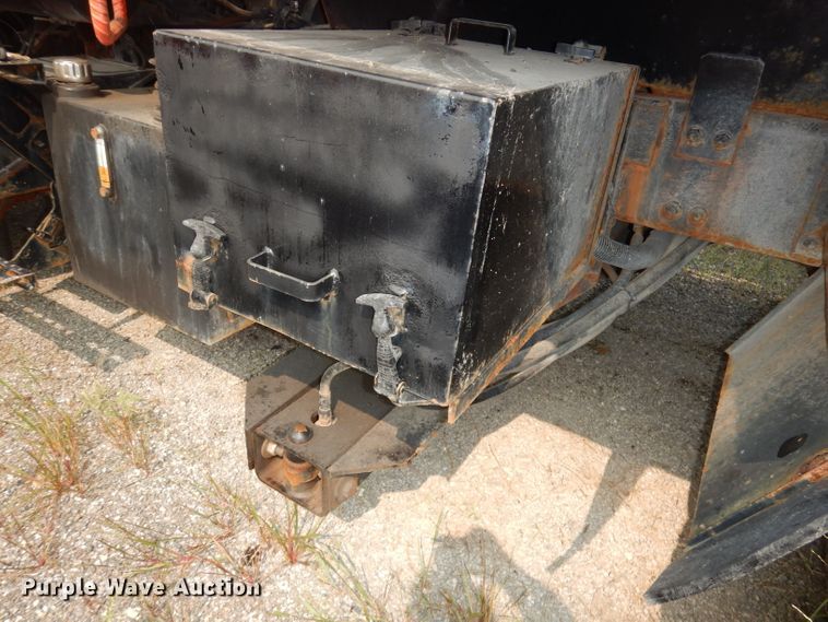 image for item DJ6777 2003 Sterling LT7500  dump truck