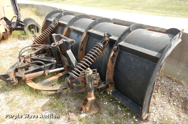 image for item DJ6777 2003 Sterling LT7500  dump truck