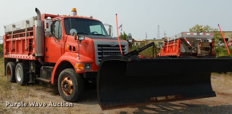 image for item DJ6783 2003 Sterling LT7500   dump truck