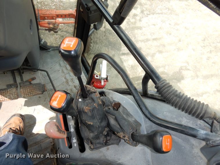 image for item DJ6789 1999 New Holland TS100  tractor