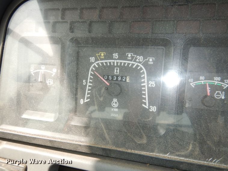 image for item DJ6789 1999 New Holland TS100  tractor