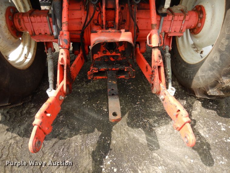 image for item DJ6789 1999 New Holland TS100  tractor