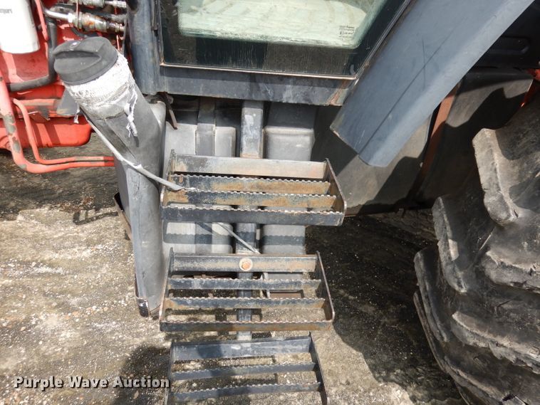 image for item DJ6789 1999 New Holland TS100  tractor