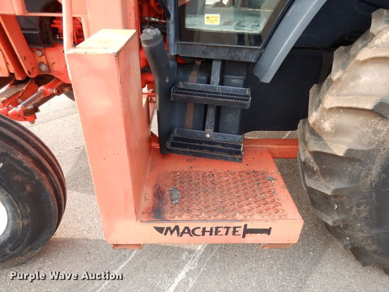 image for item DJ6790 2000 New Holland TS100  tractor