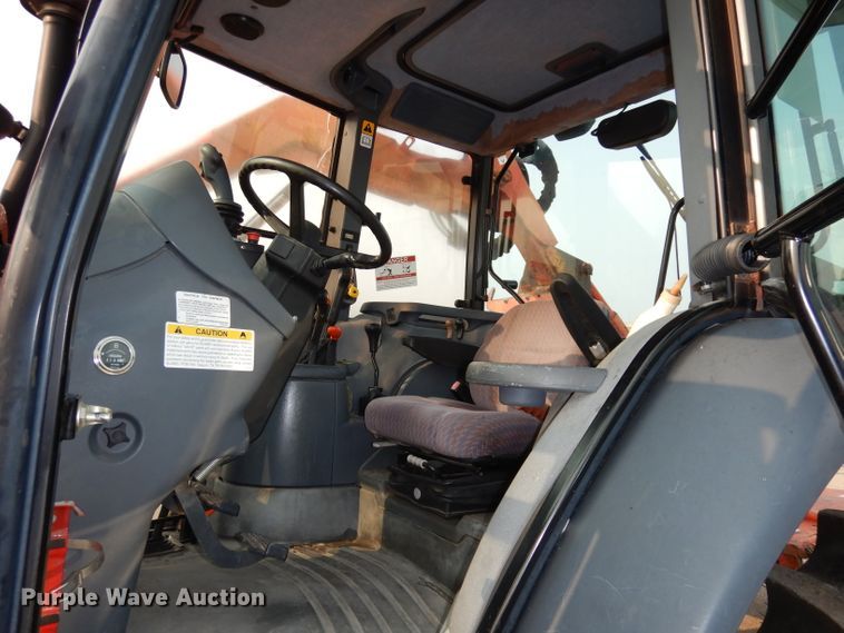 image for item DJ6790 2000 New Holland TS100  tractor