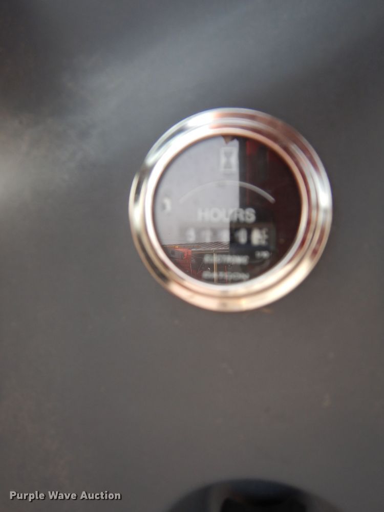 image for item DJ6790 2000 New Holland TS100  tractor