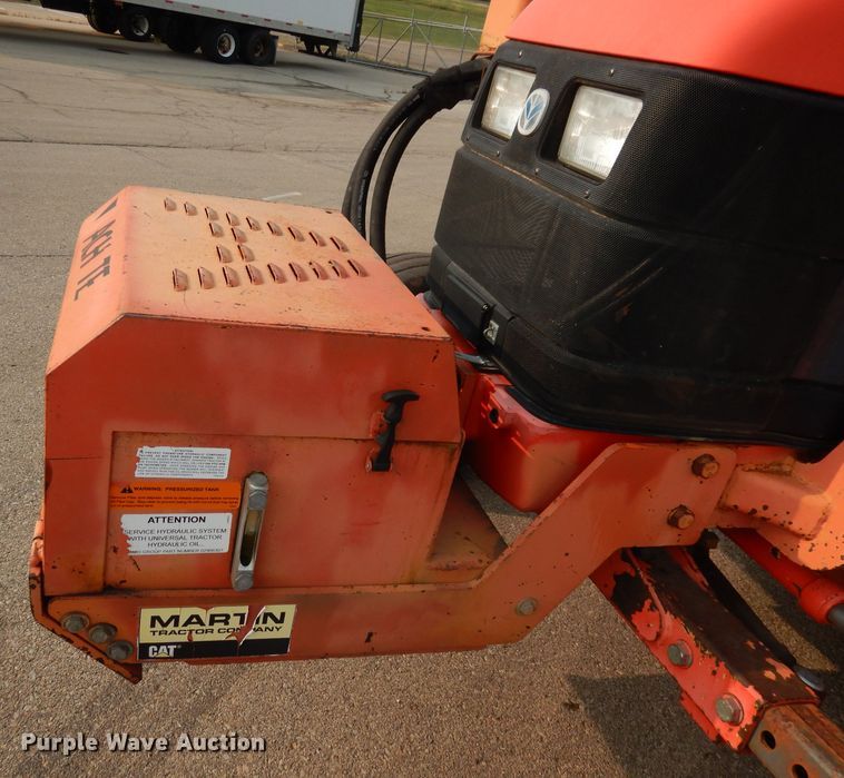 image for item DJ6790 2000 New Holland TS100  tractor