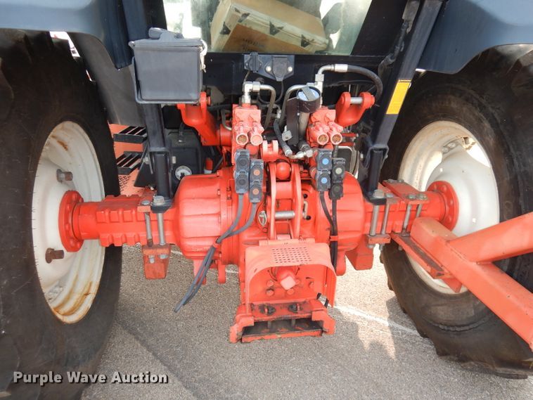 image for item DJ6790 2000 New Holland TS100  tractor