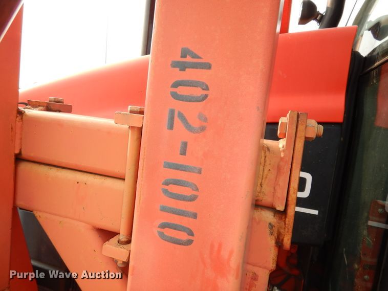 image for item DJ6790 2000 New Holland TS100  tractor