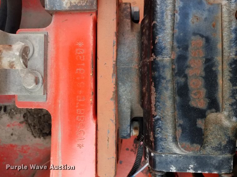 image for item DJ6790 2000 New Holland TS100  tractor