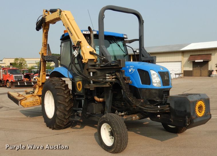 image for item DJ6791 2004 New Holland TS115A  tractor