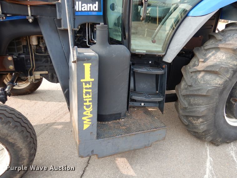image for item DJ6791 2004 New Holland TS115A  tractor