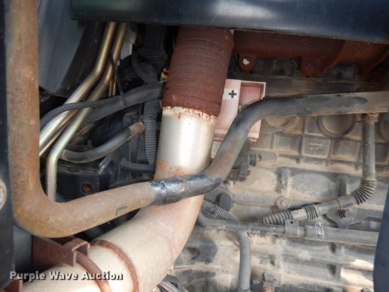 image for item DJ6791 2004 New Holland TS115A  tractor