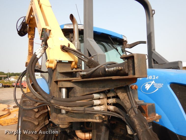 image for item DJ6791 2004 New Holland TS115A  tractor