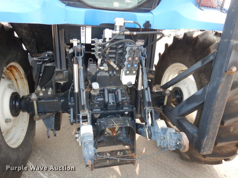 image for item DJ6791 2004 New Holland TS115A  tractor