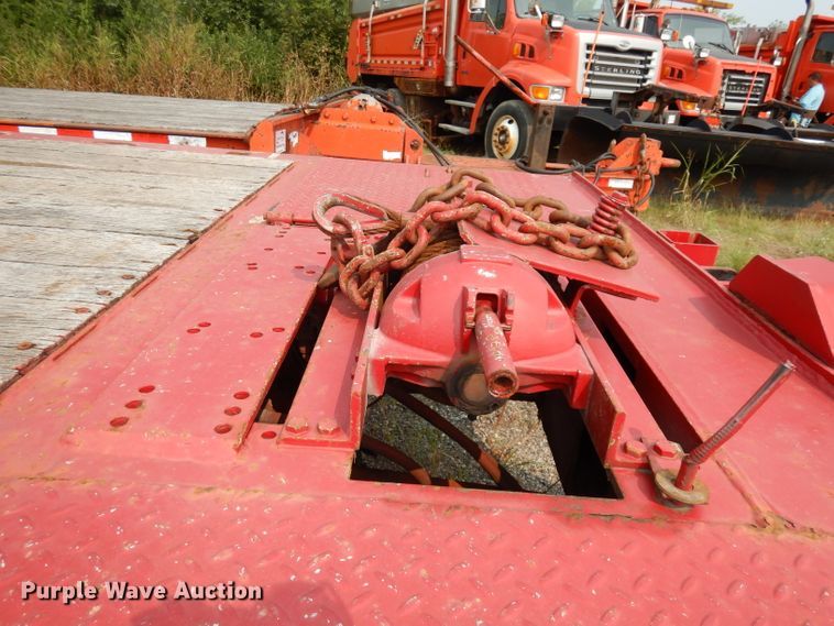 image for item DJ6796 2004 Landoll 345 tilt deck equipment trailer