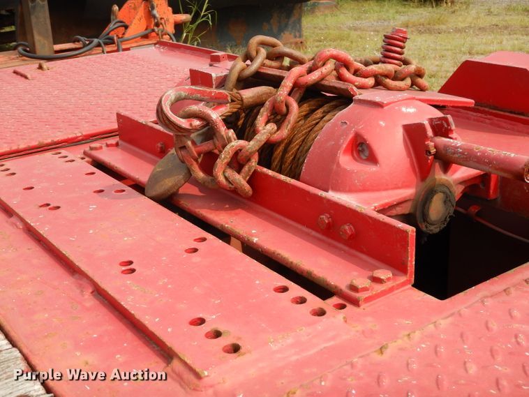 image for item DJ6796 2004 Landoll 345 tilt deck equipment trailer