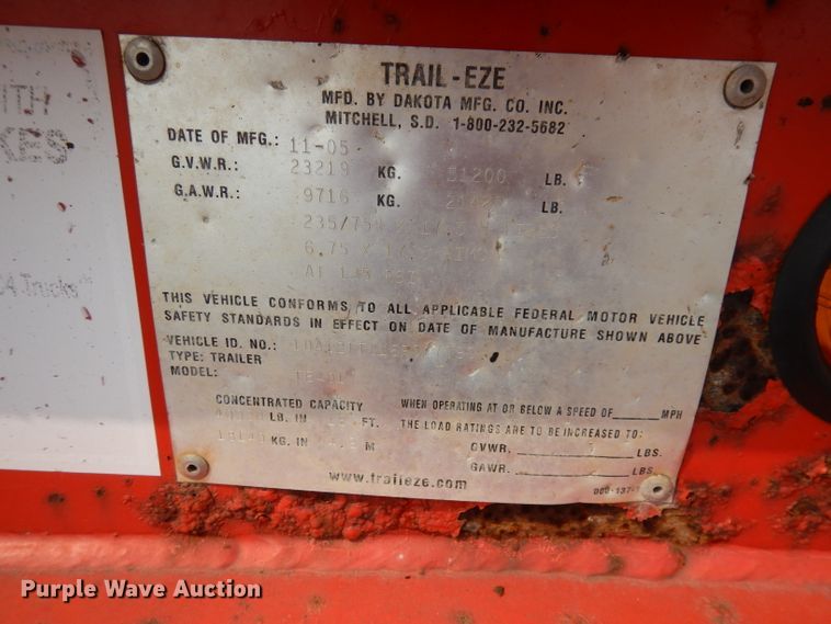 image for item DJ6797 2006 Trail Eze TE401 tilt deck equipment trailer