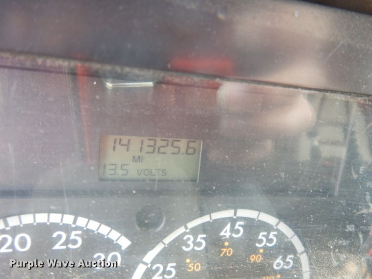 image for item DJ6800 2003 Sterling LT7500  dump truck