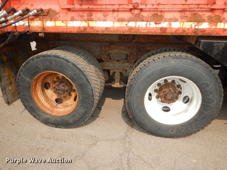 image for item DJ6800 2003 Sterling LT7500  dump truck