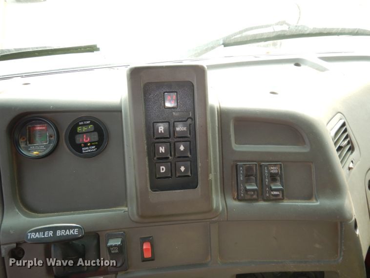 image for item DJ6802 2003 Sterling LT7500  dump truck