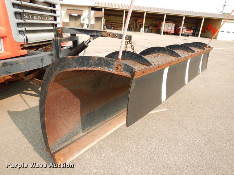 image for item DJ6802 2003 Sterling LT7500  dump truck