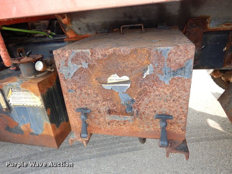 image for item DJ6802 2003 Sterling LT7500  dump truck