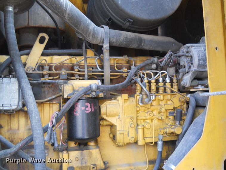 image for item EY9572 2001 John Deere 770CH  motor grader