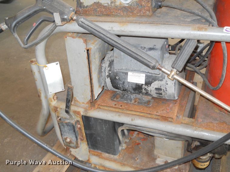 image for item EY9581 2009 Alkota 420X4 pressure washer