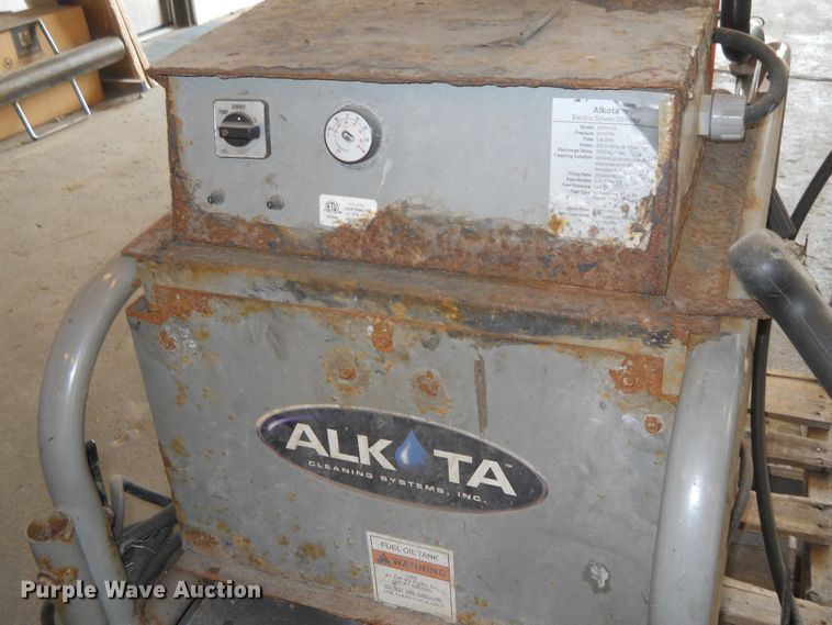 image for item EY9581 2009 Alkota 420X4 pressure washer
