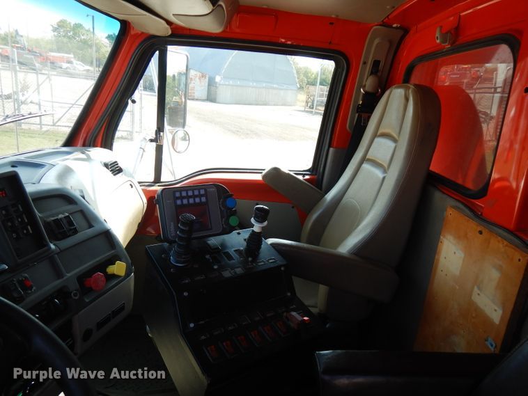 image for item FR9078 2003 Sterling LT7501  dump truck