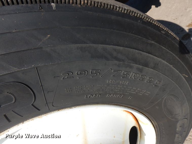 image for item FR9078 2003 Sterling LT7501  dump truck