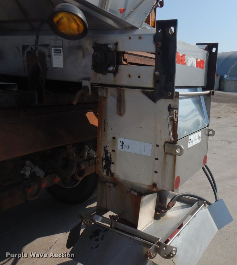 image for item FR9078 2003 Sterling LT7501  dump truck