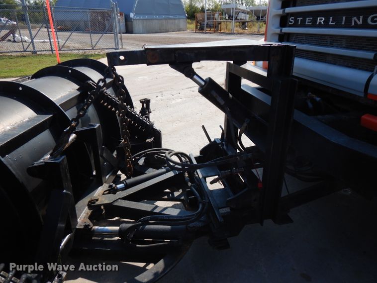 image for item FR9078 2003 Sterling LT7501  dump truck