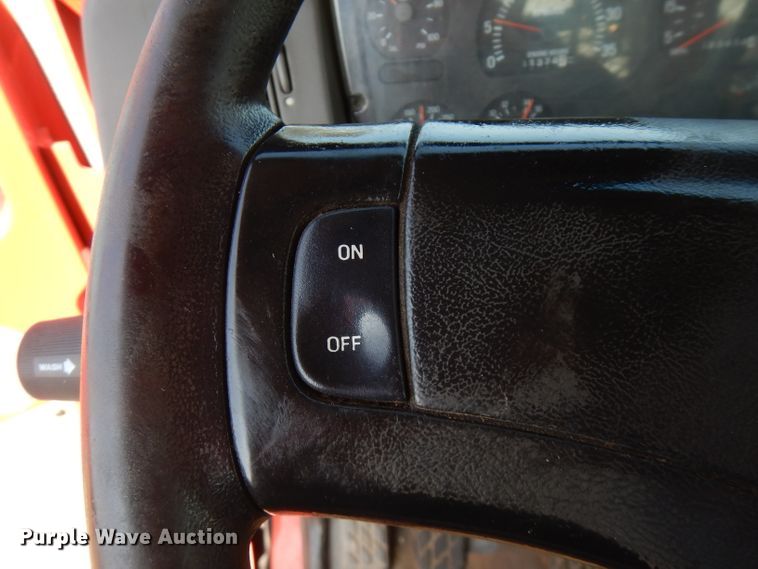 image for item FR9079 2002 Sterling LT9500  semi truck