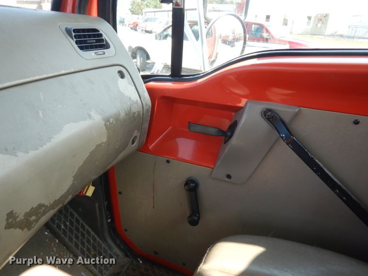 image for item FR9079 2002 Sterling LT9500  semi truck