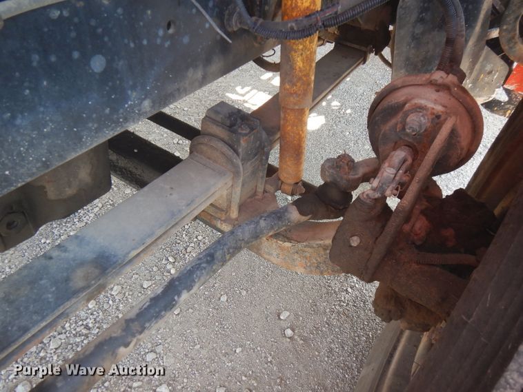 image for item FR9079 2002 Sterling LT9500  semi truck