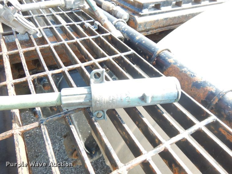 image for item FR9079 2002 Sterling LT9500  semi truck