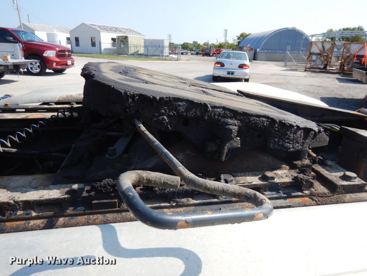 image for item FR9079 2002 Sterling LT9500  semi truck