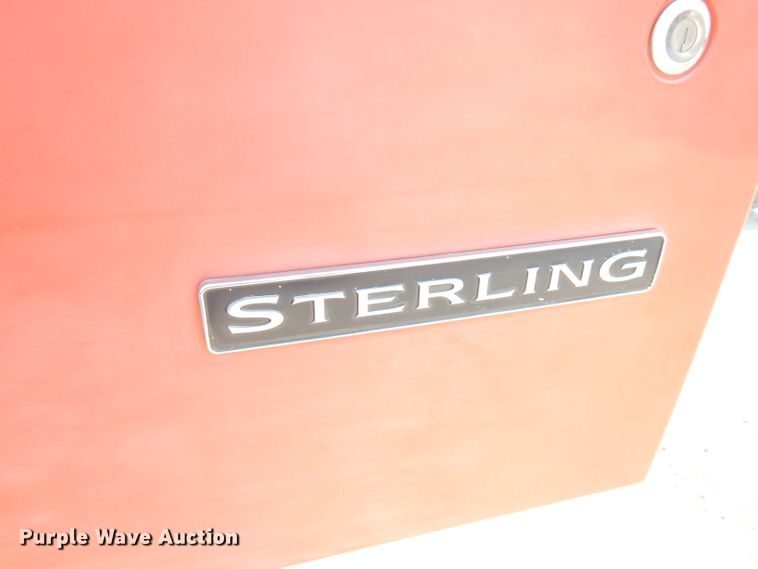 image for item FR9079 2002 Sterling LT9500  semi truck