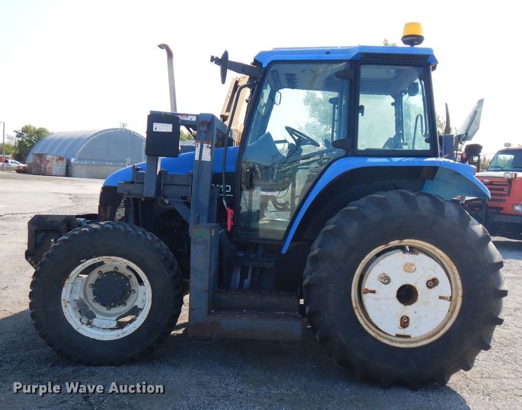 image for item FR9081 2001 New Holland TS100  4WD tractor