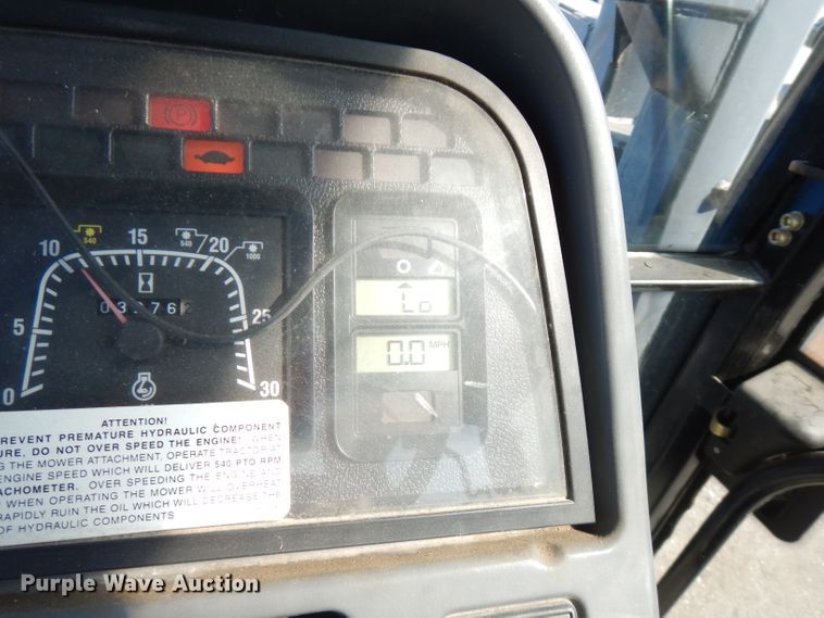 image for item FR9081 2001 New Holland TS100  4WD tractor