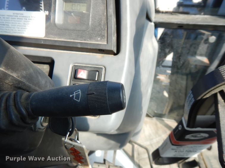 image for item FR9081 2001 New Holland TS100  4WD tractor