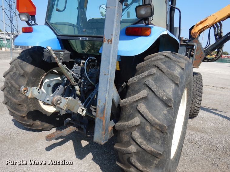 image for item FR9081 2001 New Holland TS100  4WD tractor