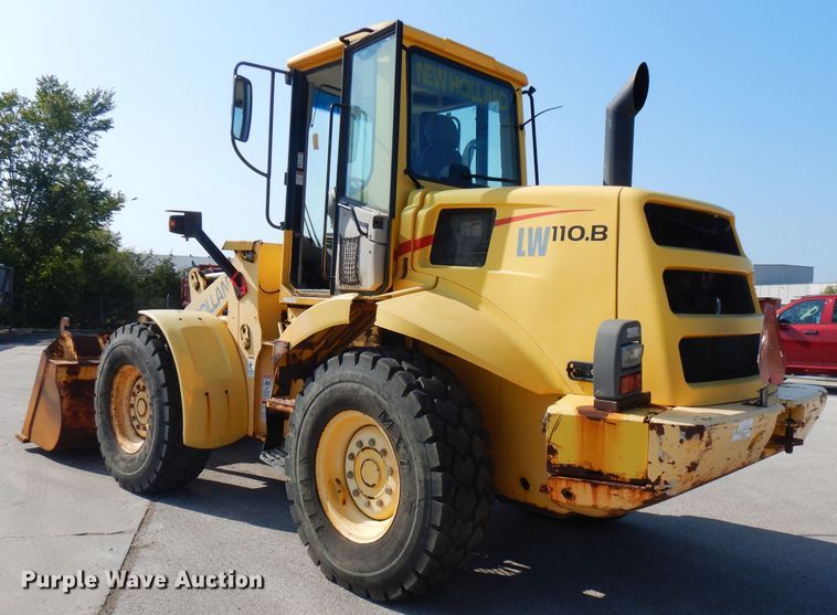 image for item FR9082 2005 New Holland LW110B  wheel loader